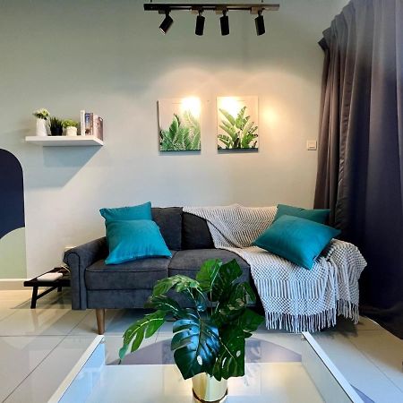 Riverview 8Pax 2Br In Kbtown Netflix, Wi-Fi B-3A-5 Kota Bahru Luaran gambar